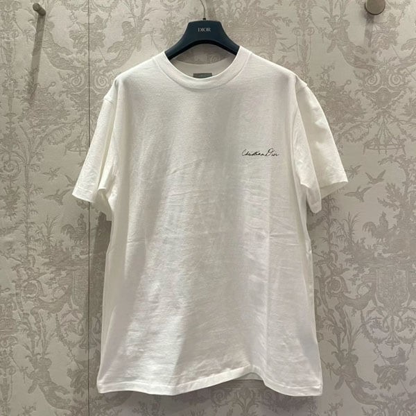 【24-25AW/コーデに合わせやすい♪】ディオール偽物 Handwritten Christian Dior Tシャツ 493J696A0817