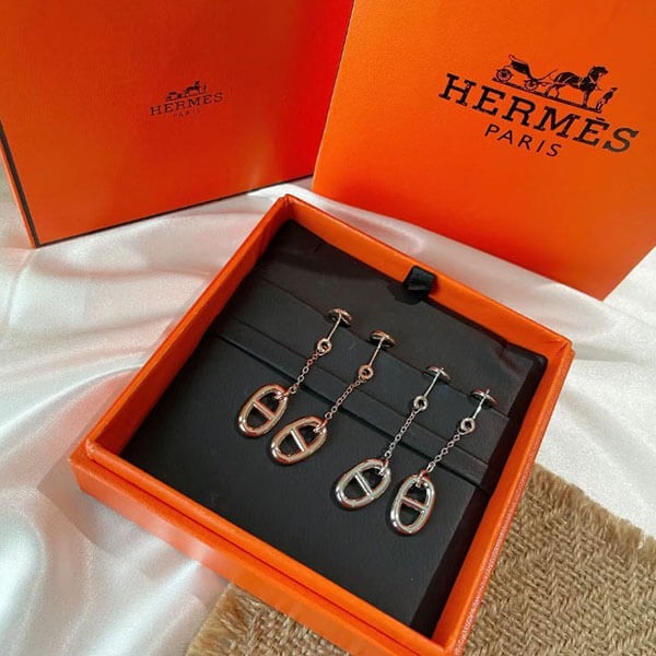 シンプルで上品★エルメス ファランドールピアス 偽物 MM H108618B