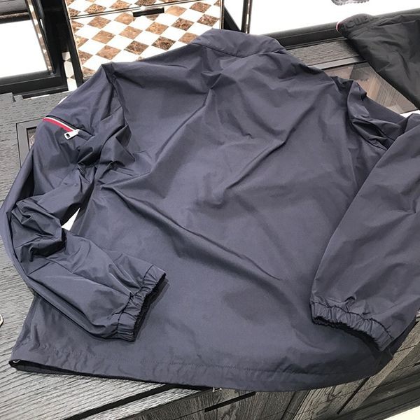 【モンクレール メンズ コピー】ruinette 軽量ジャケット☆３色 j10911a00