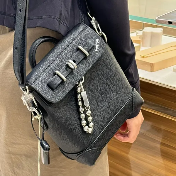 ルイヴィトン スティーマー ショルダーバッグ n級品 M11637
