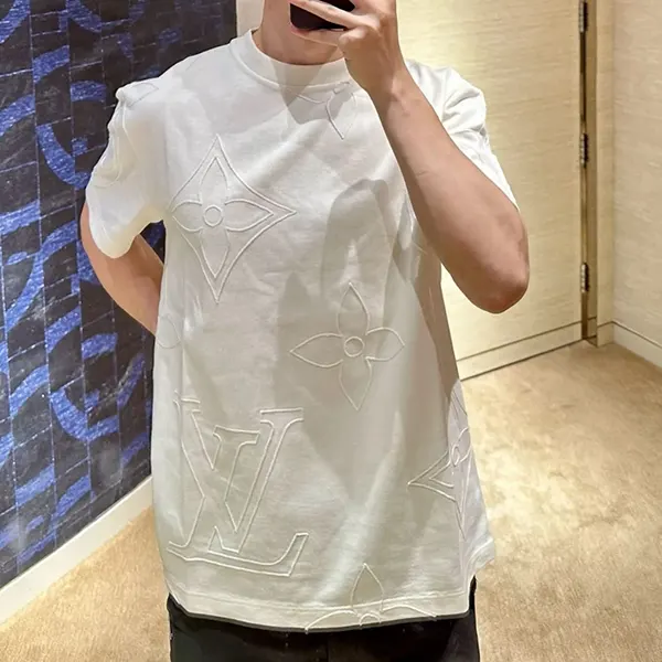 ルイヴィトン ロゴＴシャツ 偽物 1AFYEY