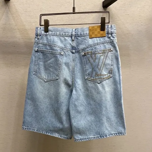 7日間返品返金保障ルイヴィトン 偽物 ハーフ・ショートパンツ 1AGTHV