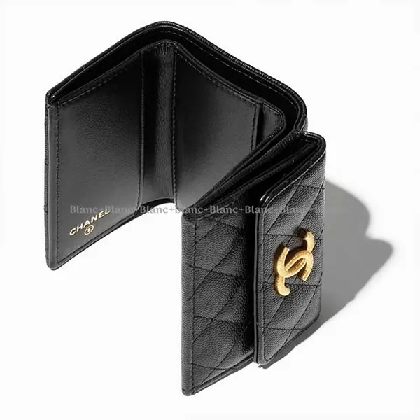 シャネルスモール フラップウォレット コピー♡使いやすい３つ折り財布 AP3518-B19362-94305