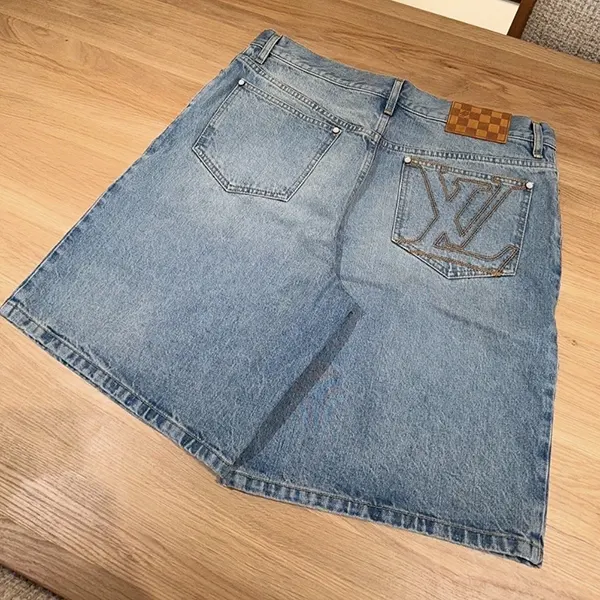 7日間返品返金保障ルイヴィトン 偽物 ハーフ・ショートパンツ 1AGTHV