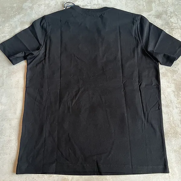 モンクレール 刺繍ロゴパッチ Tシャツ 偽物 半袖 K10918C0001189AJS999