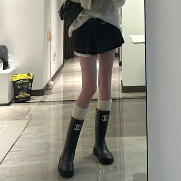 先取り！*アイコニックな美脚ブーツ*【シャネル】ロングブーツ 偽物 G39620 X56326 94305