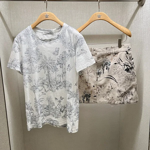 【爽やか♪新作】ディオール★iviera Tシャツ 激安 543T09A4244