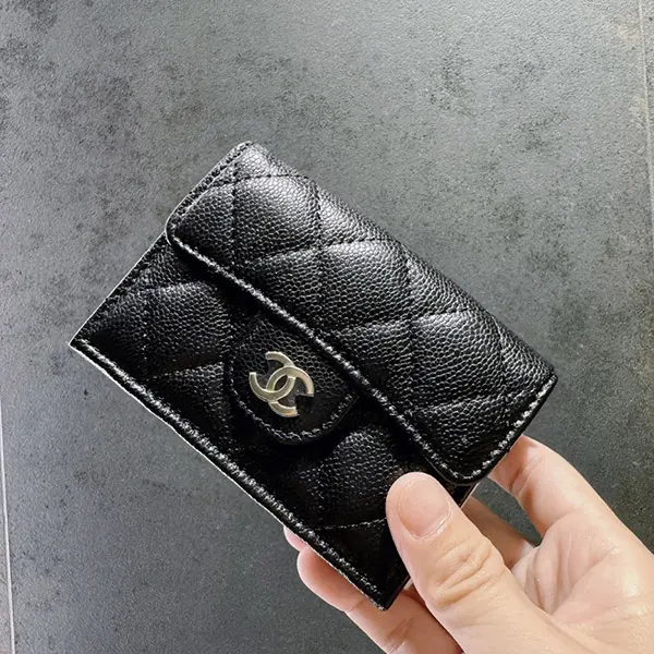 大人気★即完売必至可愛らしく♪コンパクト【シャネル 偽物】三つ折り 財布 ウォレット AP0230-Y04059-C3906
