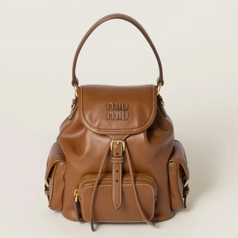 ミュウミュウ レザー バックパック コピー商品 2色 miu0610