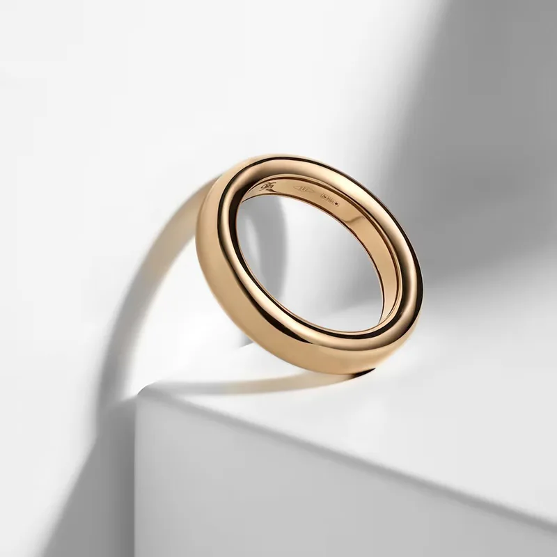Pomellato コピー 華奢×上品♪ Iconica Extra Slim 18K リング po0614