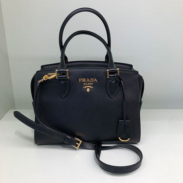 すぐ届く プラダ 2WAY レザーハンドバッグ 型押しカーフスキン ショルダーバッグ1BA164