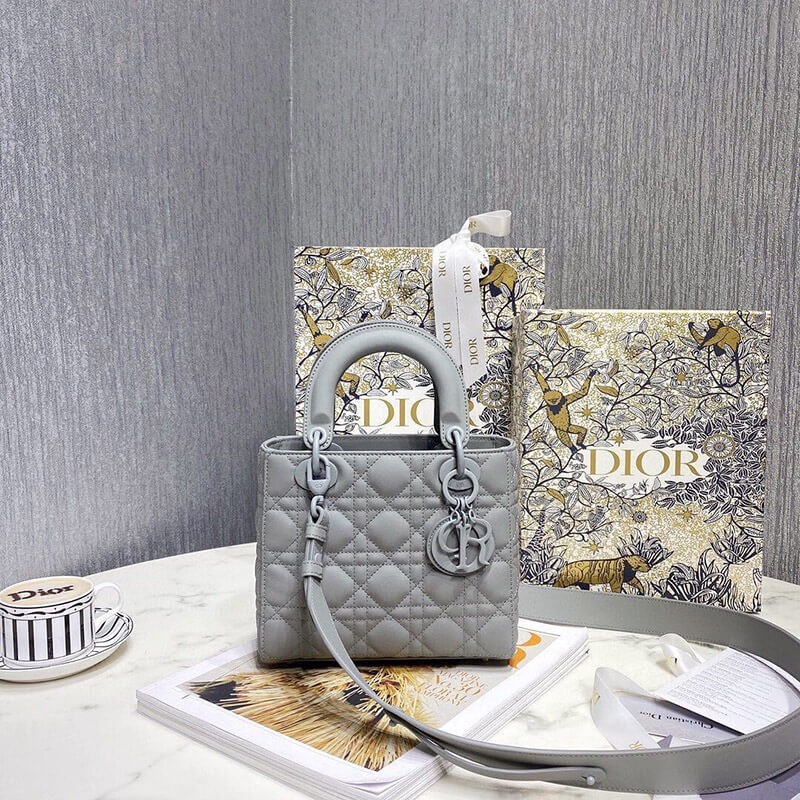 大人気◆レディ ディオール 偽物 MY ABCDIOR BAG ウルトラマット カーフスキン