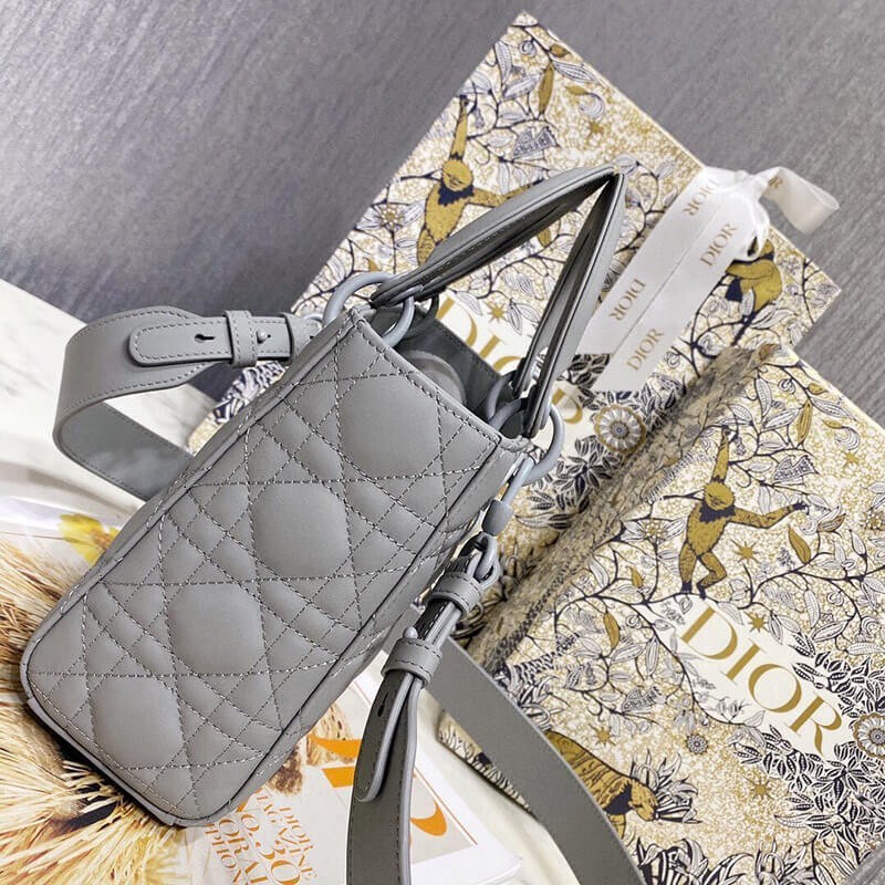 大人気◆レディ ディオール 偽物 MY ABCDIOR BAG ウルトラマット カーフスキン