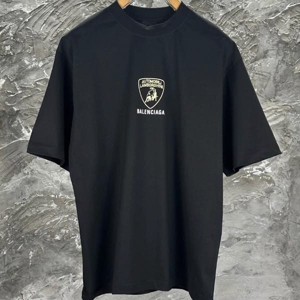 コラボ 【バレンシアガ ランボルギーニ】オーバーサイズ Tシャツ 偽物 bl25613