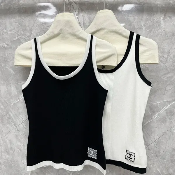 シャネル バイカラータンクトップ コピー P79494-K11480-NAEEL
