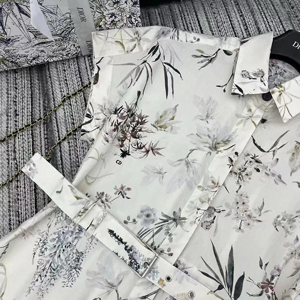 数量限定版！【花柄が華やか♪】ディオール パチモン ミディ丈シャツドレス 547D83A3A67